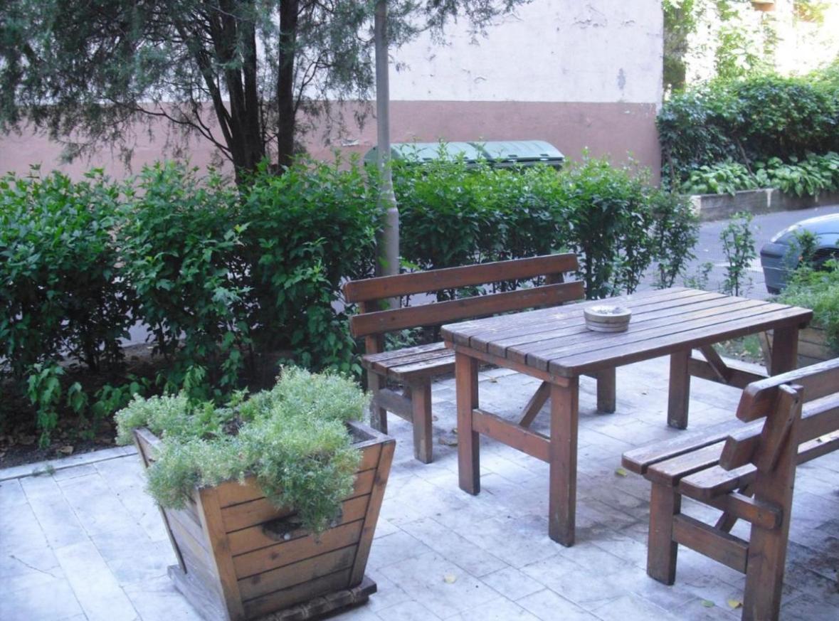 Hermina Apartmanok Westend Budapest Bagian luar foto