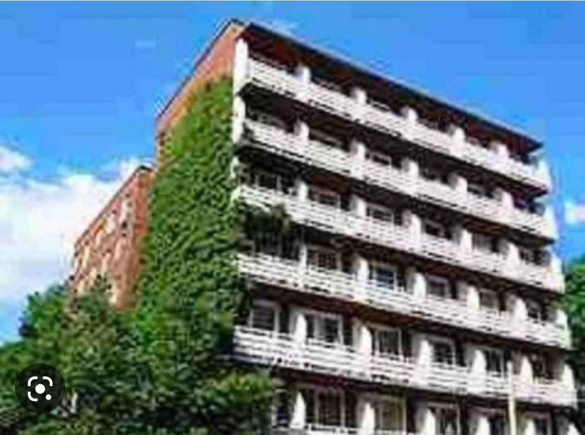 Hermina Apartmanok Westend Budapest Bagian luar foto