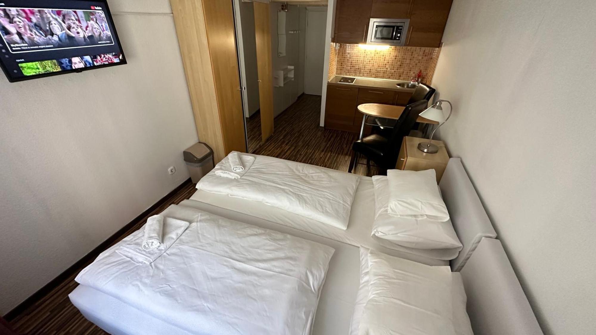 Hermina Apartmanok Westend Budapest Bagian luar foto
