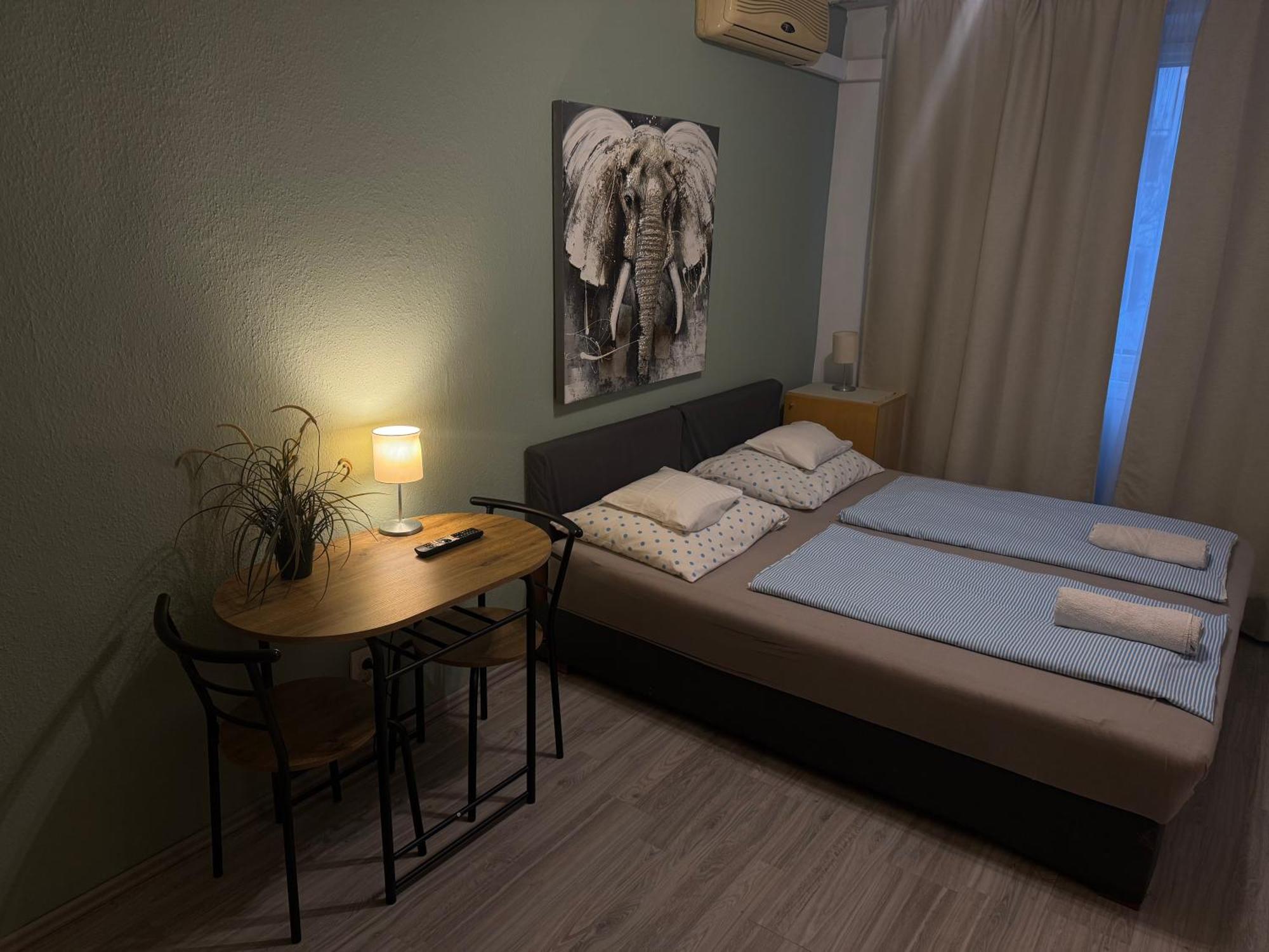 Hermina Apartmanok Westend Budapest Bagian luar foto